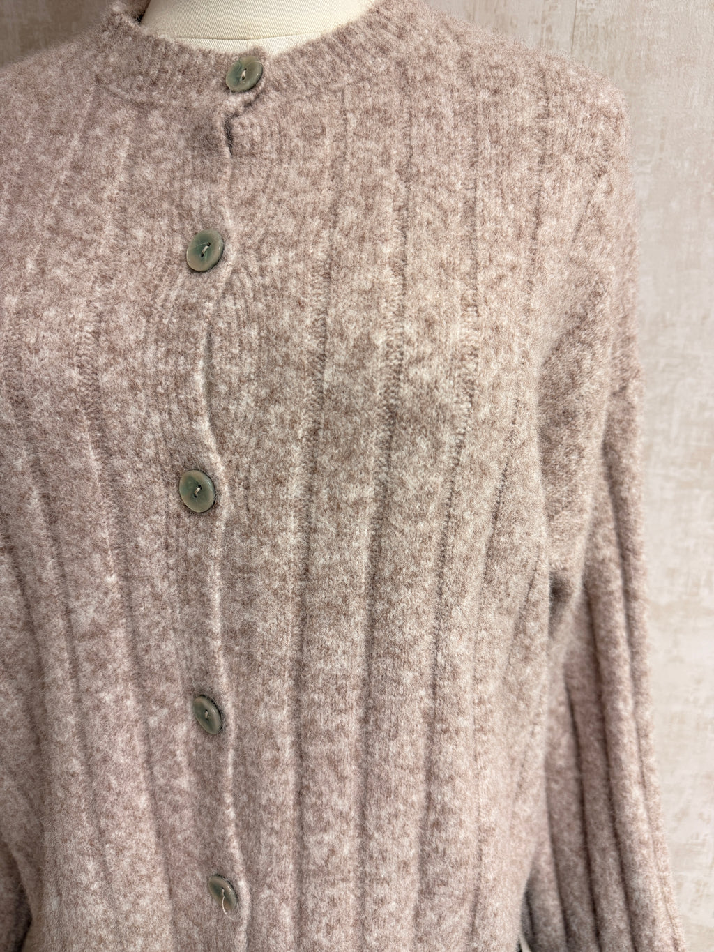 Weiche Strickjacke