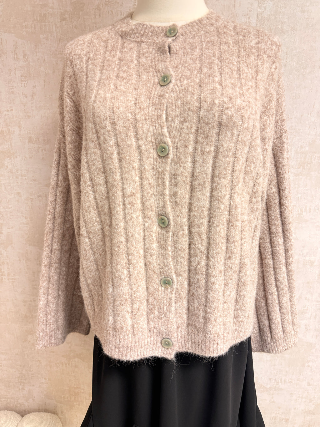 Weiche Strickjacke