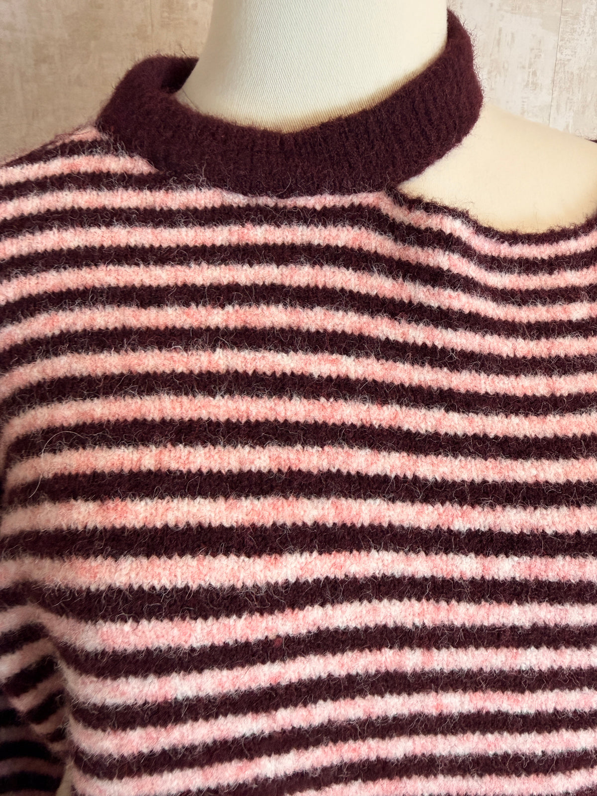 Gestreiftes Strickshirt