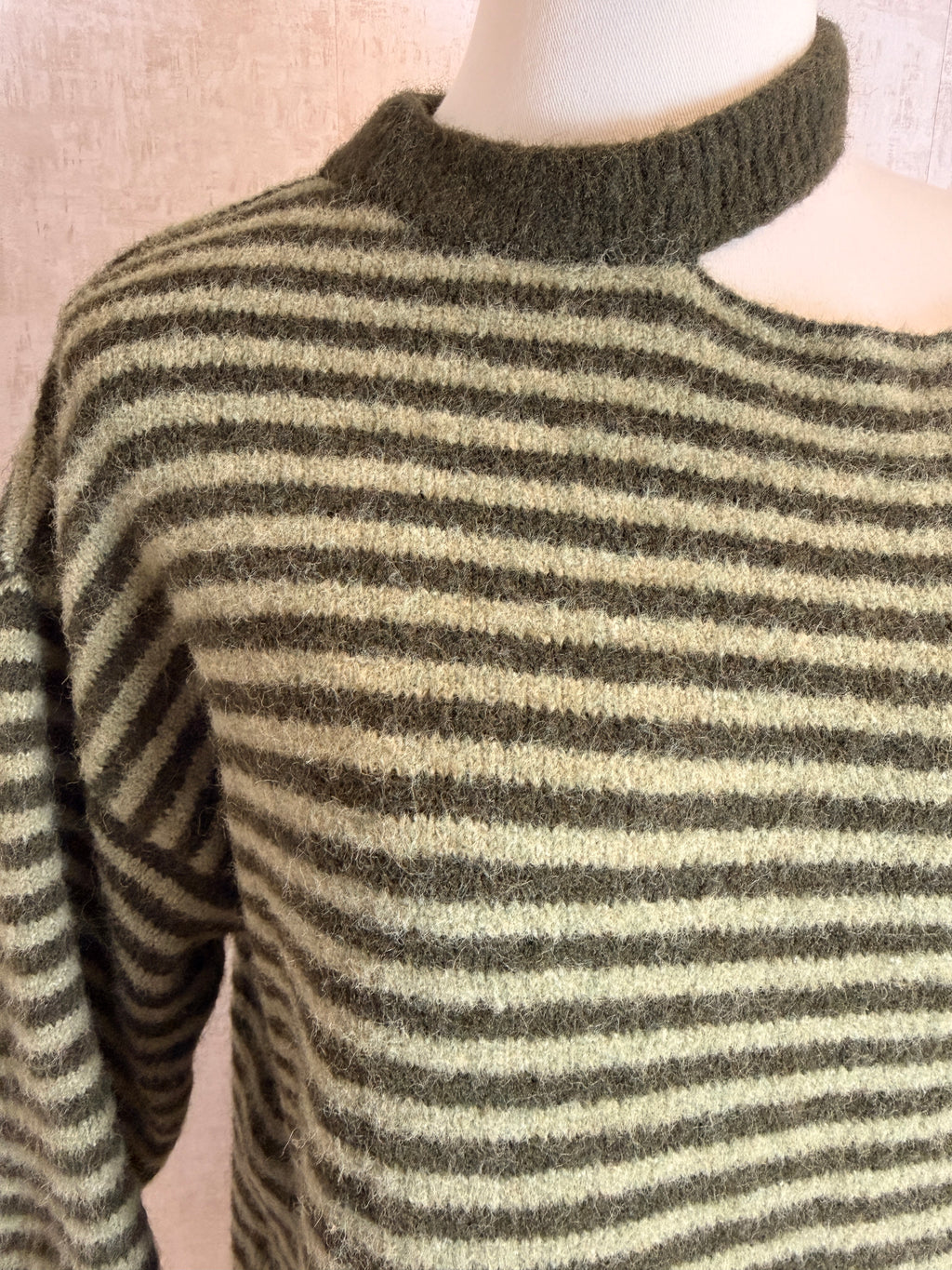 Gestreiftes Strickshirt