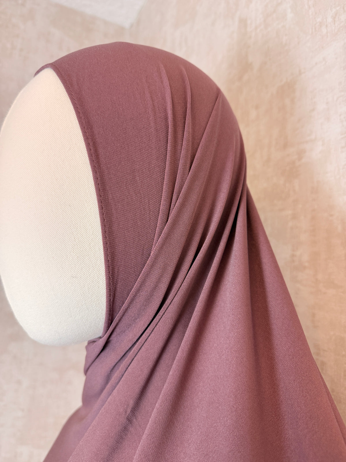 Premium Jersey Hijab – Altrosa